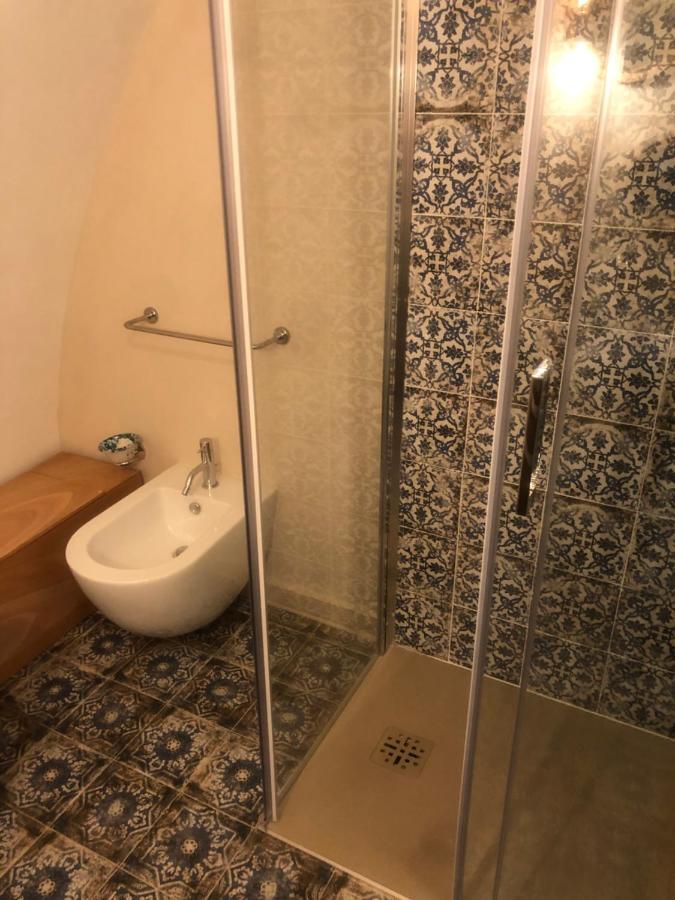 Il Galletto Viola, Luxury Room & Suite Palazzolo Acreide Exterior photo